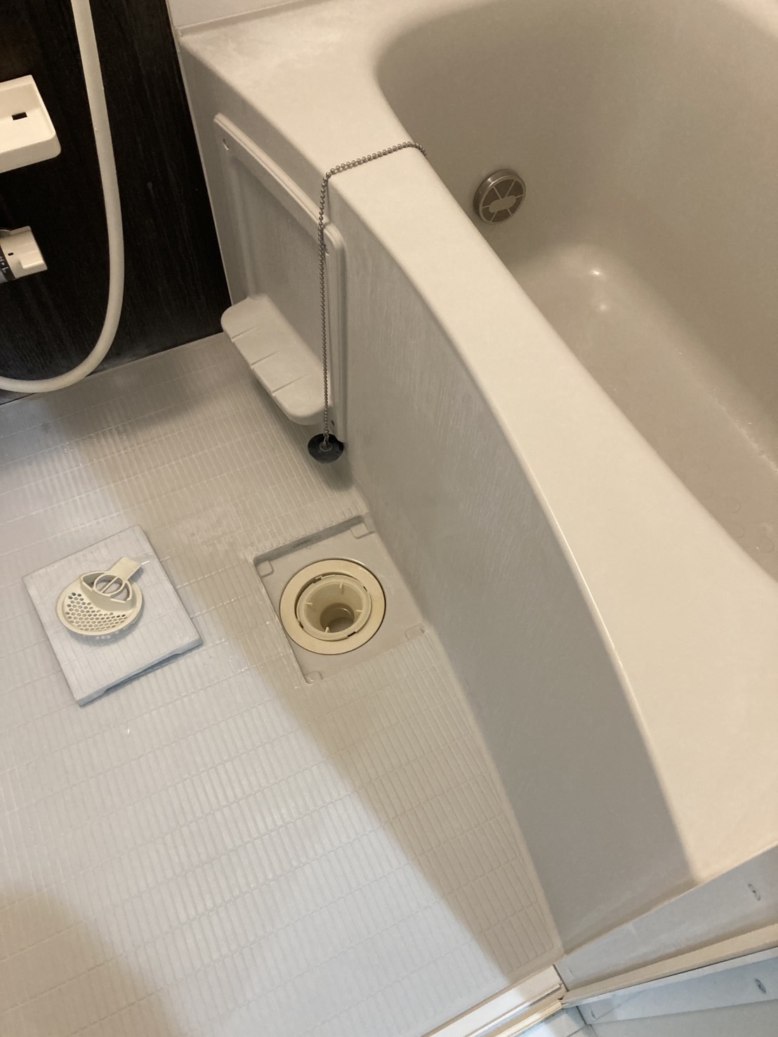 浴室の排水溝のつまり