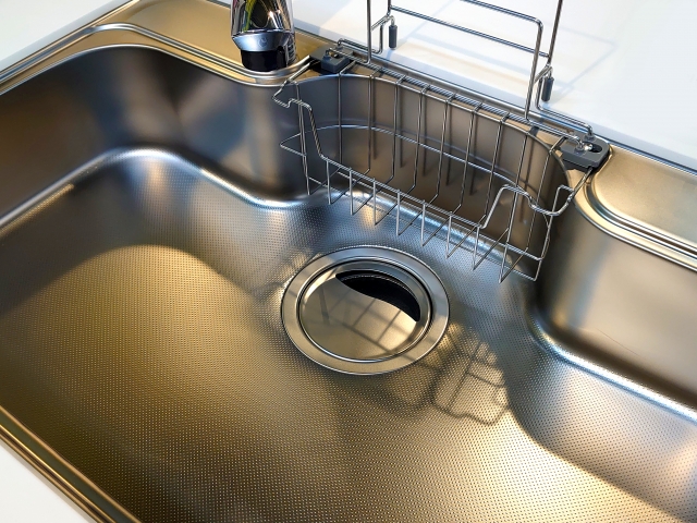 キッチン排水管の水漏れ