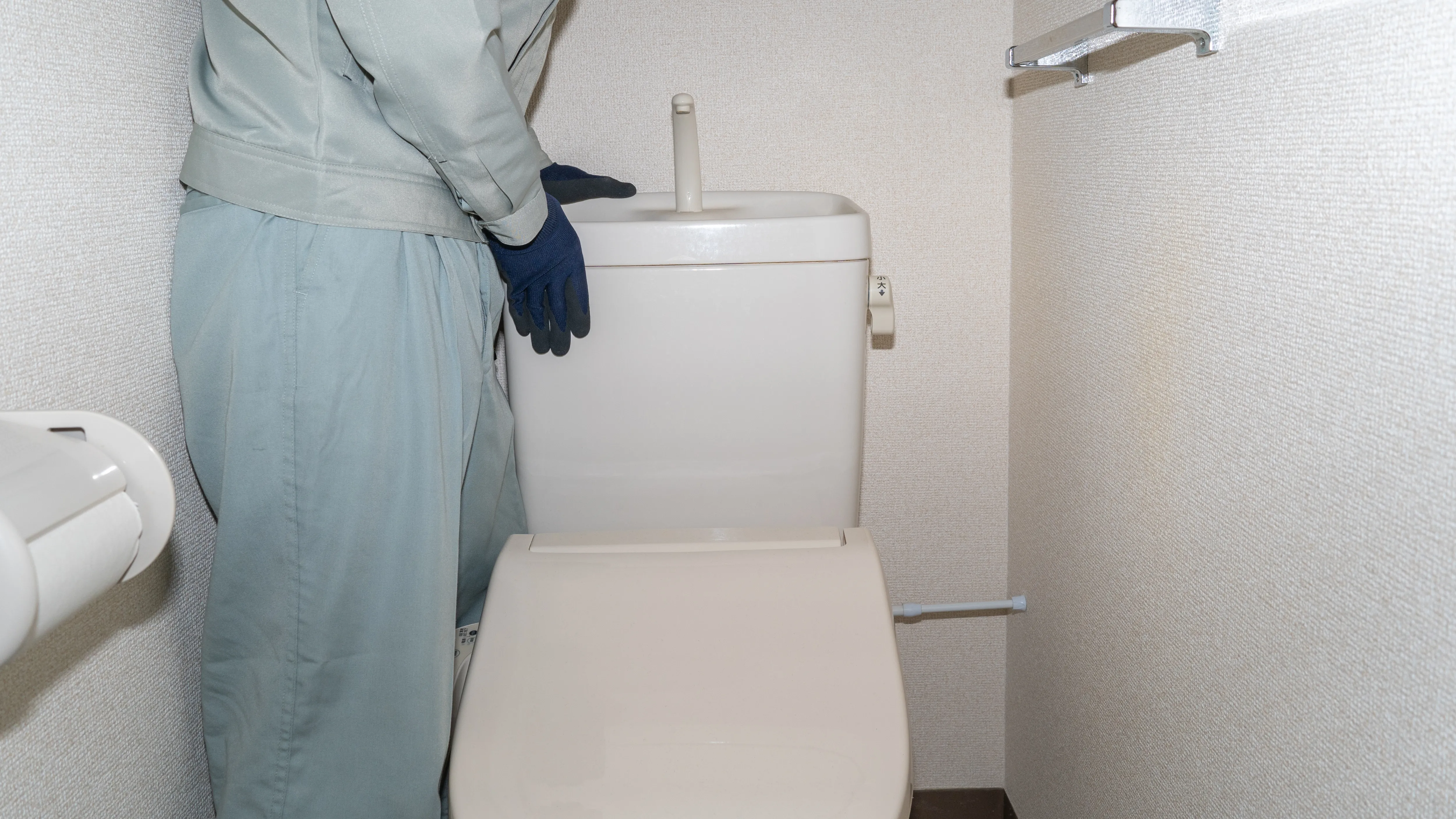 タンクが水漏れ